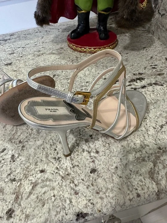 Prada Vintage Leather T-Strap Heels
Size: 37/7; Like new, beautiful condition - Picture 4 of 10